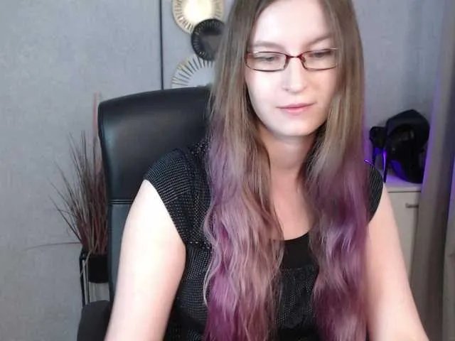 EmmaHeart on BongaCams 