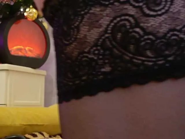 ladybigsmile from BongaCams