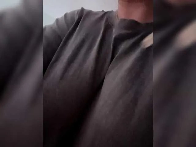 Olga372 from BongaCams