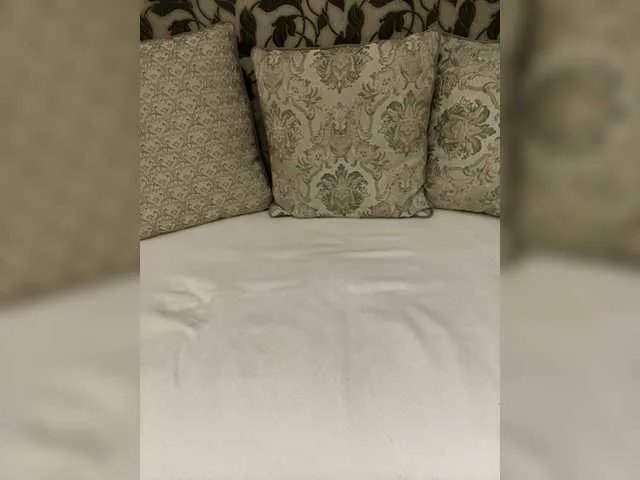 Raduga-25 from BongaCams