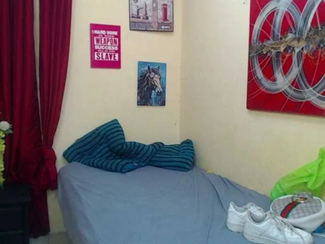 saraandelver from BongaCams