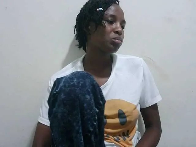 Tatswee on BongaCams 