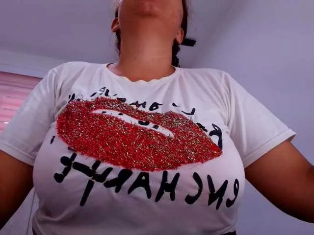 tinkerbell- from BongaCams