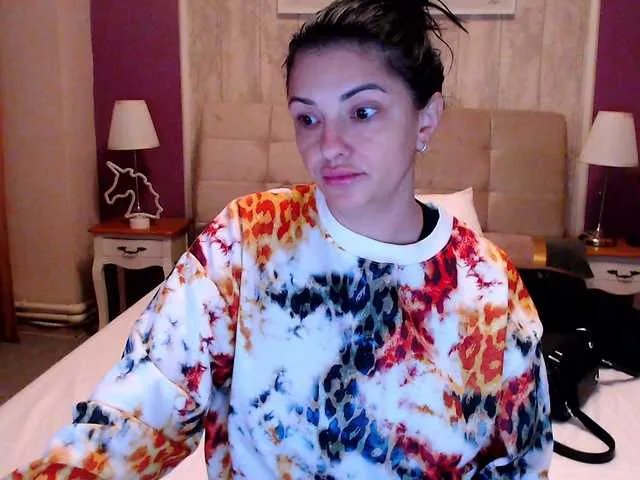 XKimoraX from BongaCams