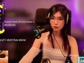 evelynnlee on CamSoda 