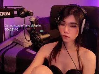 evelynnlee on CamSoda 