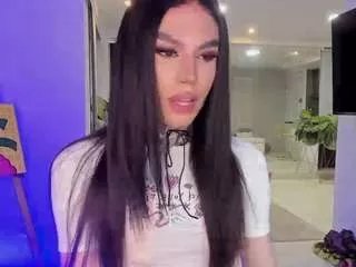 gigibadassxx on CamSoda 