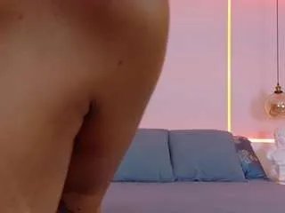 saamytits on CamSoda 