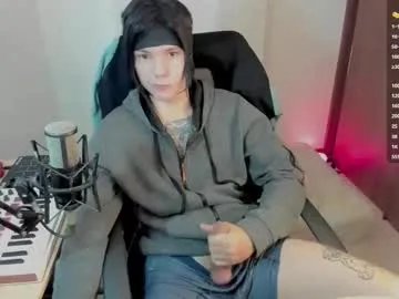 adam_rocket on Chaturbate 