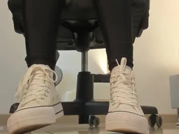 alma_fenix on Chaturbate 