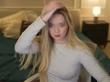 bright_diamonds_054 from Chaturbate