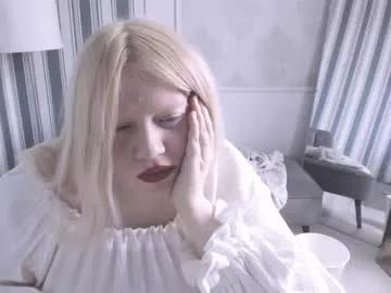 cream_valley from Chaturbate
