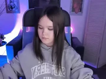 elainebeness from Chaturbate