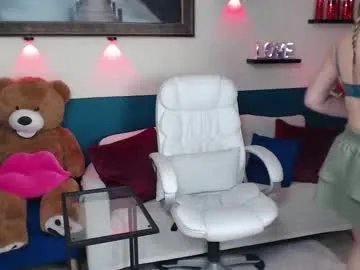 hebelongs2her from Chaturbate