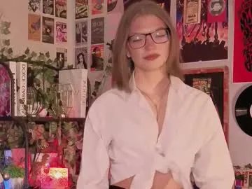 kenyattawestermark from Chaturbate