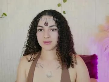 merida_bell18 from Chaturbate