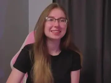 oliviavele from Chaturbate