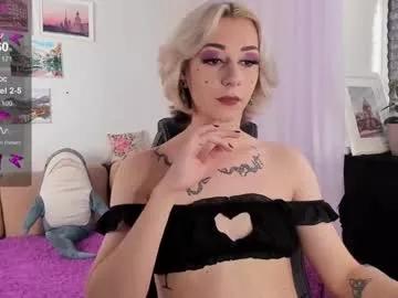 Naked Room silverfoxxxxy 