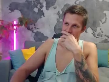 vikingchrisss on Chaturbate 