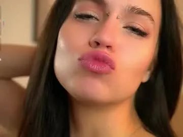 vivid_girls on Chaturbate 