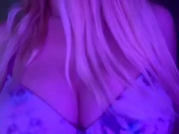 x_dreamgirl_x from Chaturbate is Freechat