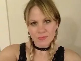 Coyote_Ugly on Streamate 