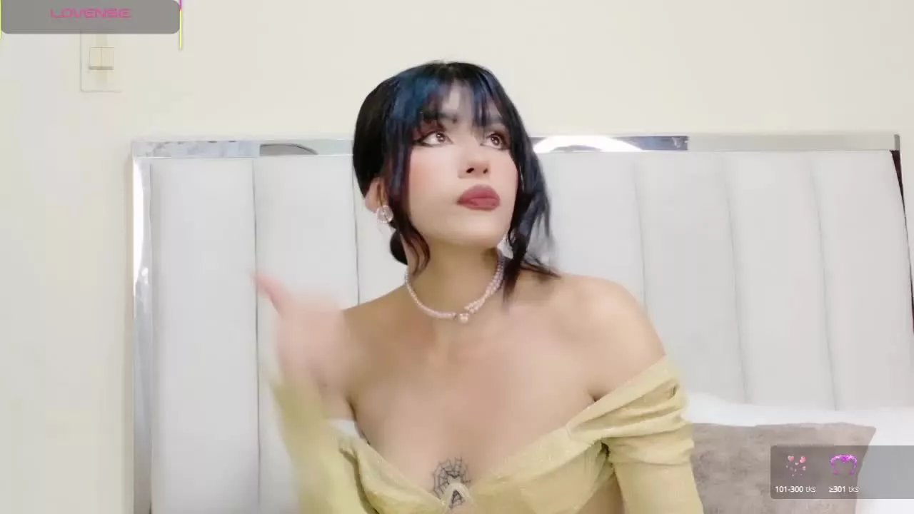 SaraJonnes on Streamray 