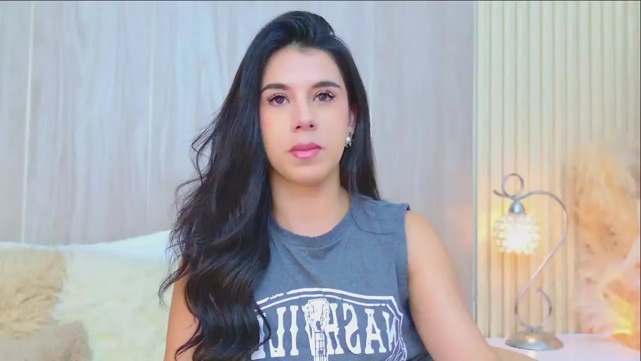 TiffanyCardi on Streamray 