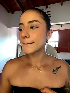 Ale_Lewis from StripChat