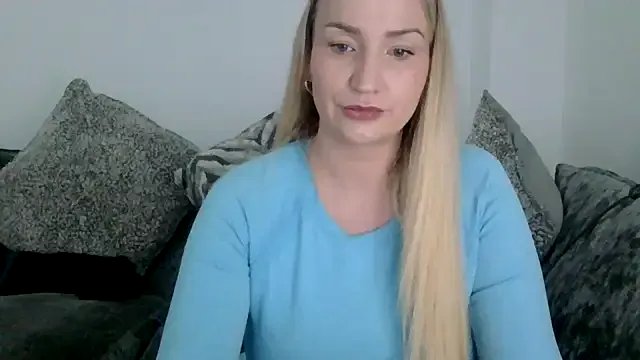 BootyQueenApril on StripChat 