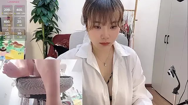 ChuChu1991 on StripChat 