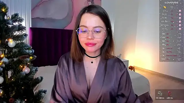 Kelly_Cuutie on StripChat 