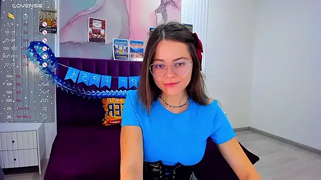 Kelly_Cuutie on StripChat 