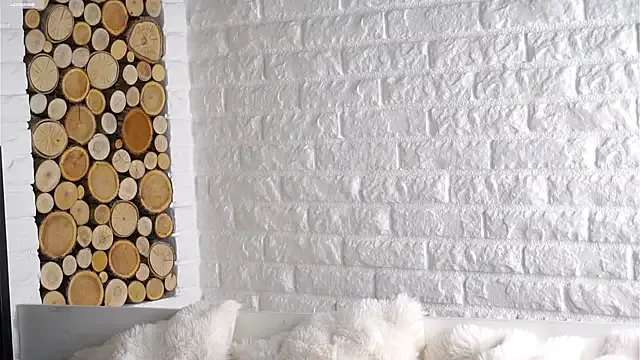 LowOncoming on StripChat 