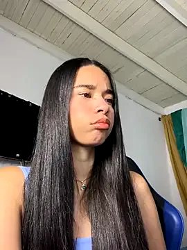 Milleradhara24 on StripChat 