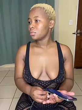 MiyaXo2 from StripChat