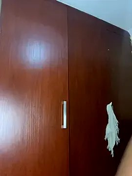 MiyaXo2 from StripChat