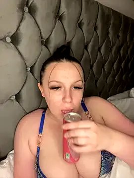 riri_bstvx on StripChat 