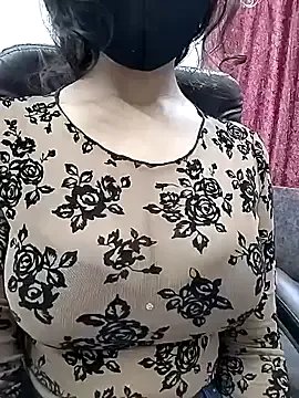 SEEMA_127 on StripChat 