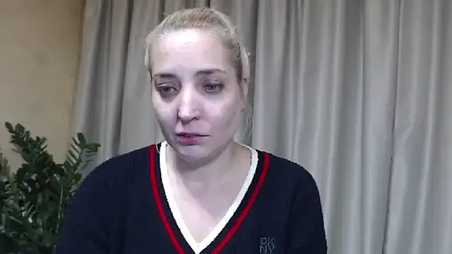 Sweetpussy from StripChat