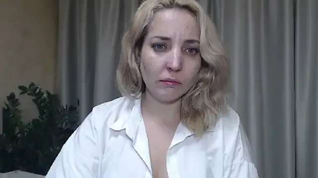 Sweetpussy from StripChat