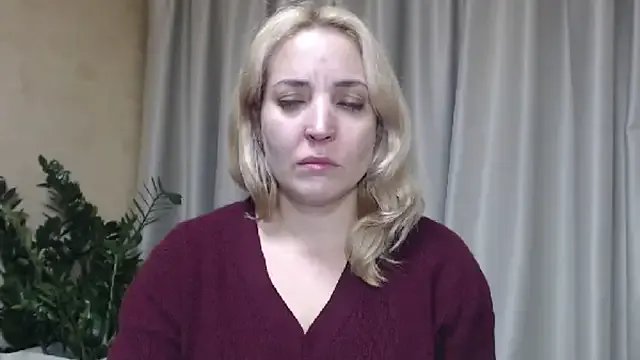 Sweetpussy from StripChat