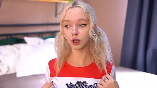 TastyTiffy on StripChat 